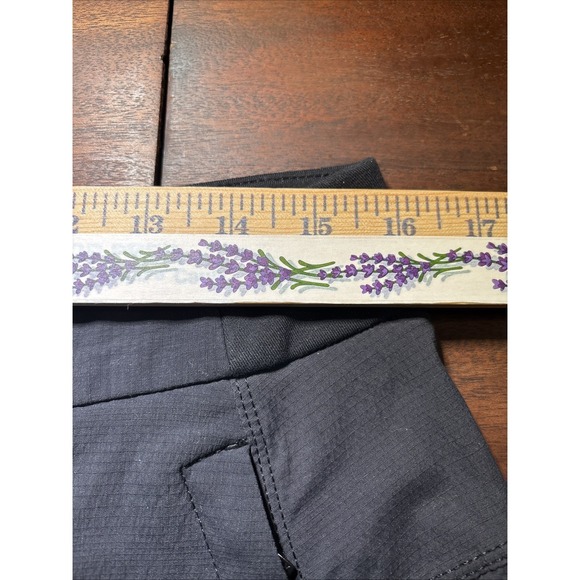 Athleta Trekkie North Jogger Hiking Cropped Black Pants Zip Pockets Size 12 - Picture 11 of 13